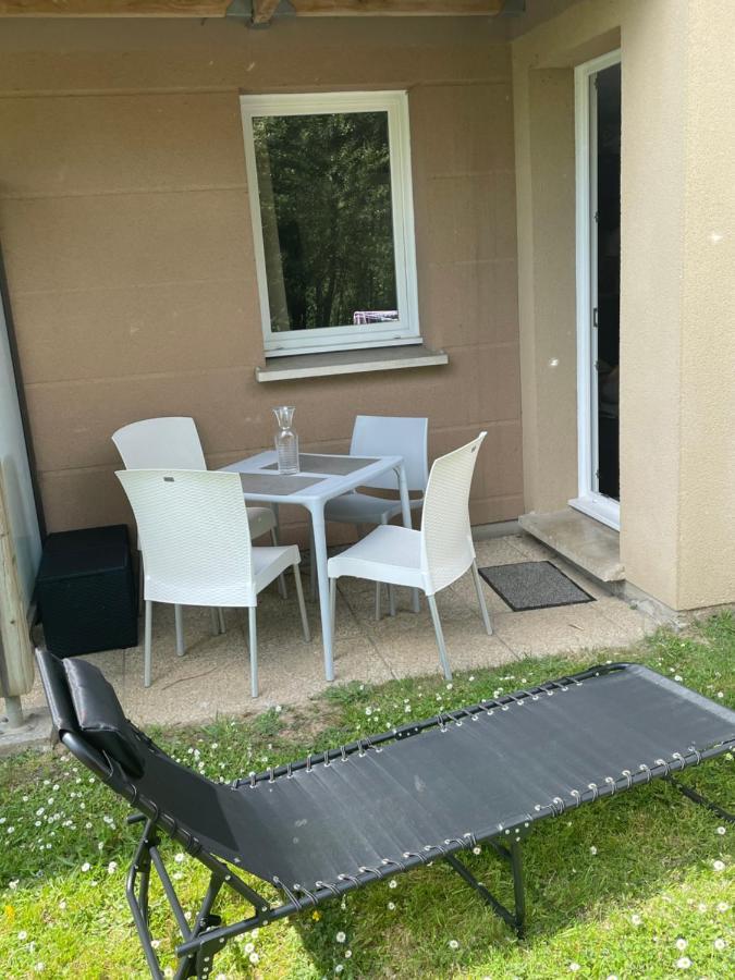 Le Voilier. Honfleur T2 Dans Residence Avec Piscine Équemauville Eksteriør billede